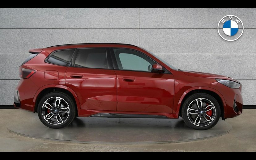 BMW iX1 Ix1 Edrive20 Shadow Edition Red #3