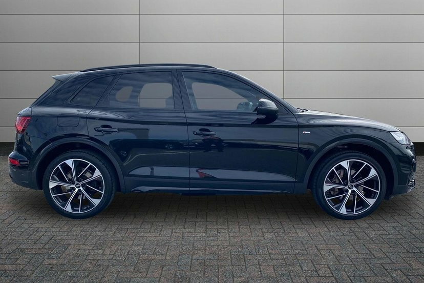 Audi Q5 2.0 Tdi 40 Vorsprung Suv S Tronic Quatt Black #3