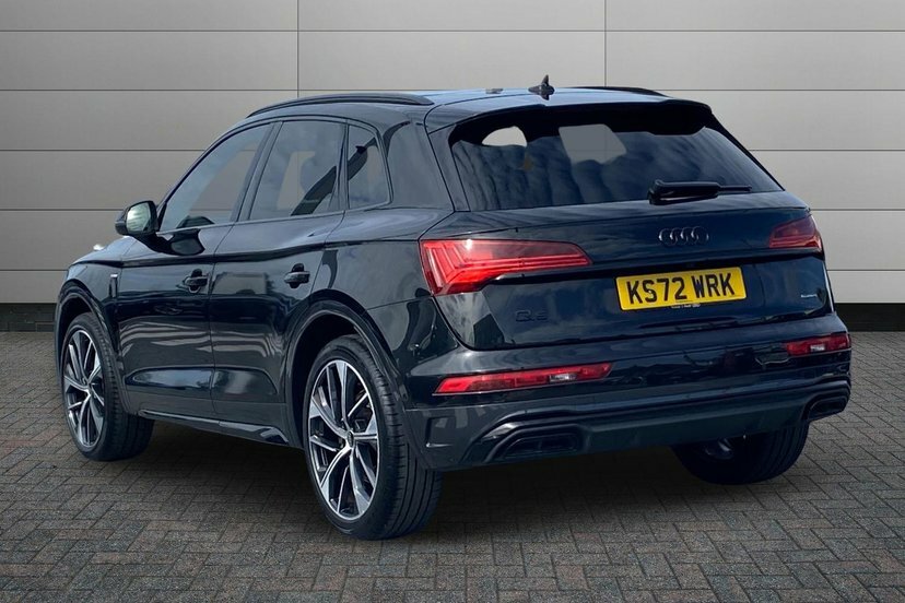 Audi Q5 2.0 Tdi 40 Vorsprung Suv S Tronic Quatt Black #2