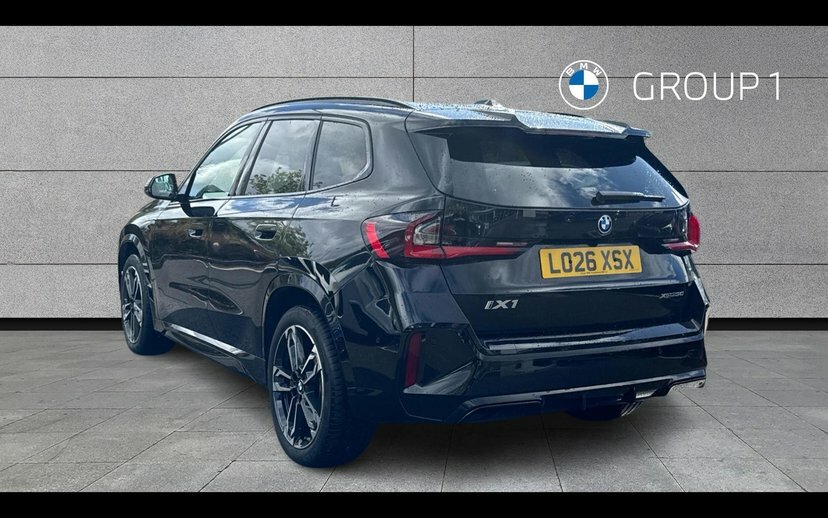 BMW iX1 30 66.5Kwh Shadow Edition Suv Xd Black #2