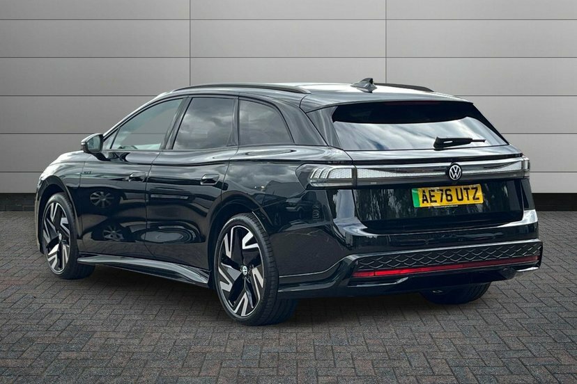 Volkswagen ID.7 Gtx 86Kwh Plus Tourer 4Motion 3 Black #3