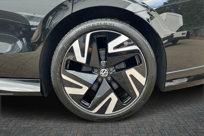 Volkswagen ID.7 Gtx 86Kwh Plus Tourer 4Motion 3 Black #5