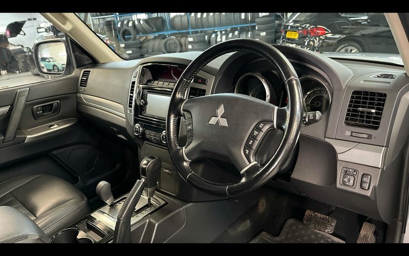 Mitsubishi Shogun 3.2 Di-dc Warrior Suv 4Wd Euro 5 S Silver #6