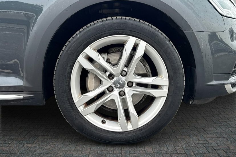 Audi A4 Allroad Estate  #5