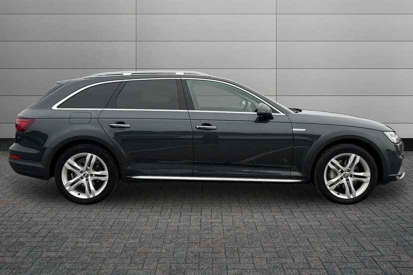 Audi A4 Allroad Estate  #4