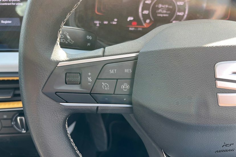 Seat Arona 1.0 Tsi 115 Se Technology Dsg Blue #49
