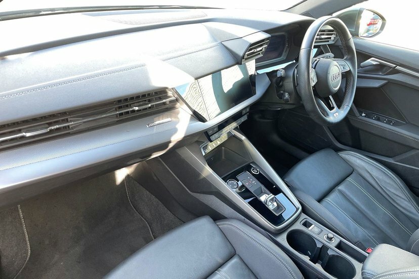 Audi A3 1.5 Tfsi 35 S Line Sportback S Tronic Grey #2