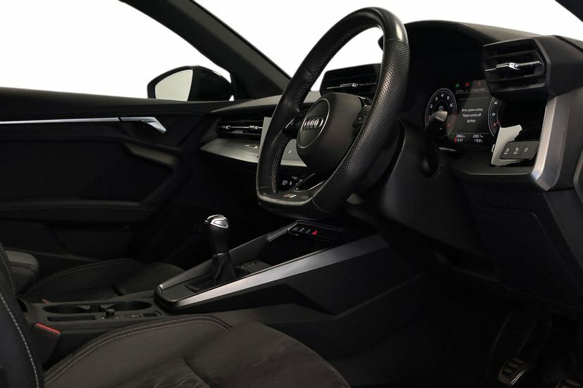 Audi A3 1.5 Tfsi 35 Edition 1 Sportback Grey #6