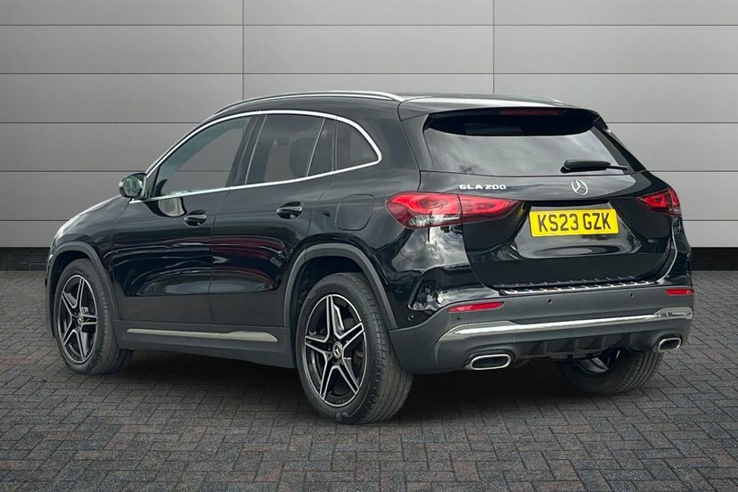 Mercedes-Benz GLA Class 1.3 Gla200 Amg Line Executive Suv 7G- Black #2