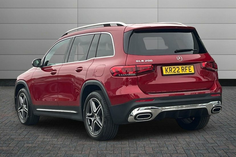 Mercedes-Benz GLB Class 1.3 Glb200 Amg Line Suv 7G-dct 163 Ps Red #2
