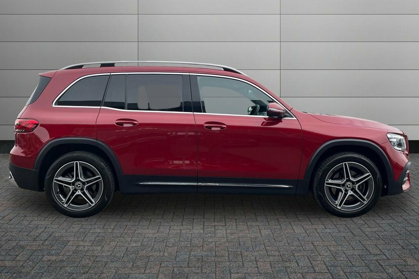 Mercedes-Benz GLB Class 1.3 Glb200 Amg Line Suv 7G-dct 163 Ps Red #3