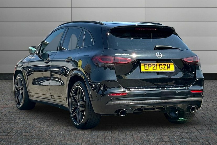 Mercedes-Benz GLA Class 2.0 Gla35 Amg Premium Suv 8G-dct 4Mat Black #2