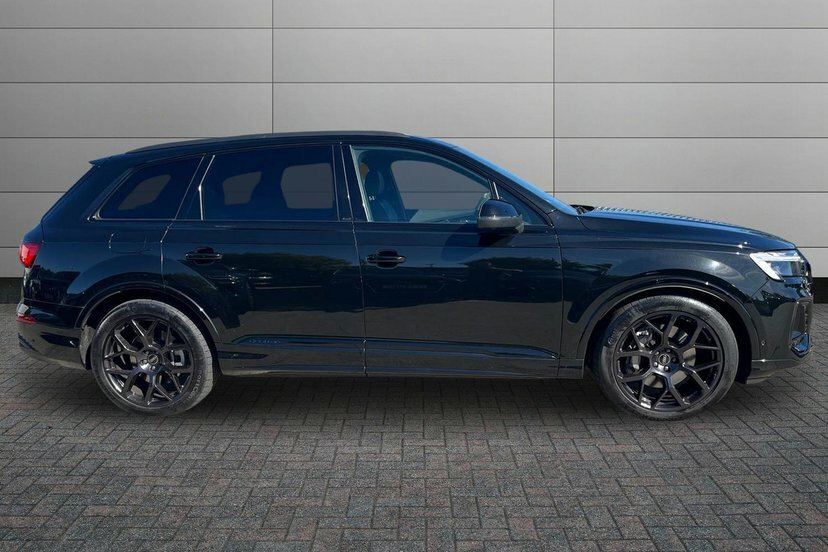 Audi Q7 3.0 Tdi V6 50 Black Edition Suv Tiptron Black #4