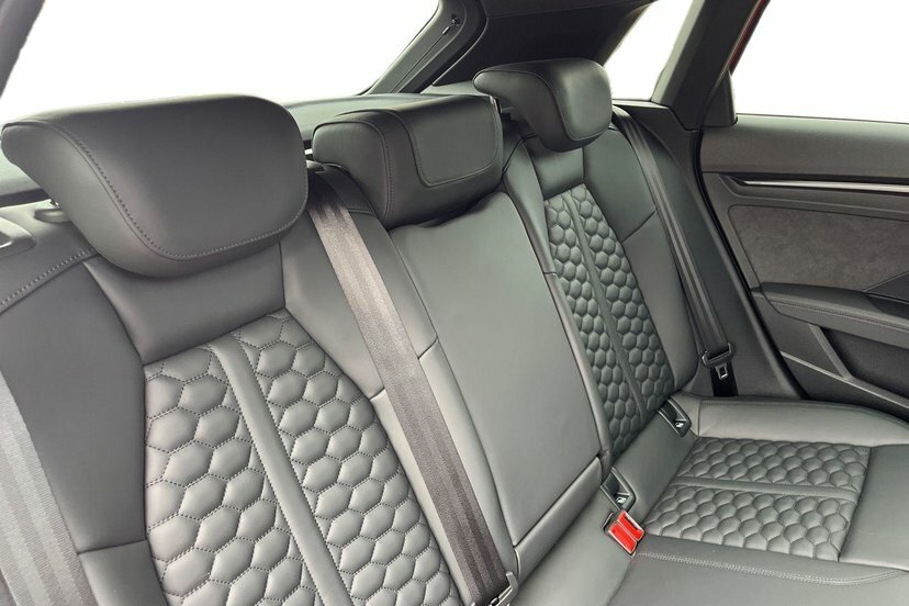 Audi RS3 2.5 Tfsi Carbon Black Sportback S Tronic Quattro E Black #8