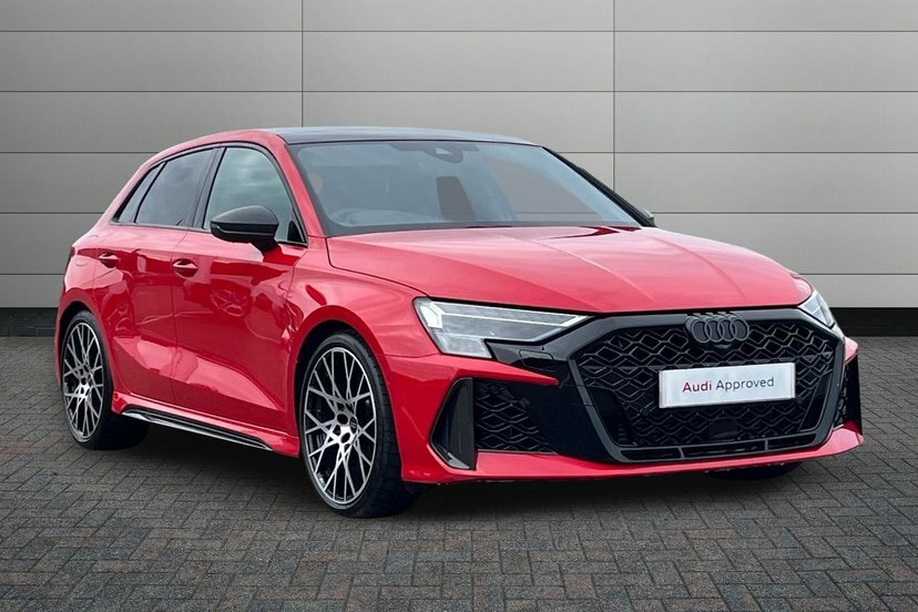 Audi RS3 2.5 Tfsi Carbon Black Sportback S Tronic Quattro E Black #1