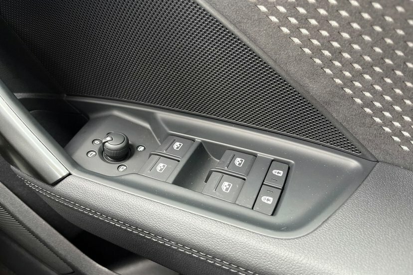 Audi RS3 2.5 Tfsi Carbon Black Sportback S Tronic Quattro E Black #19