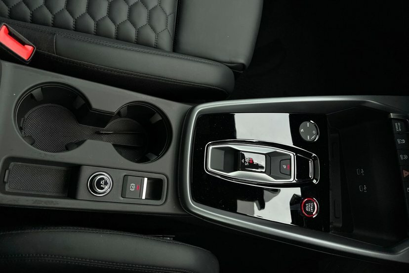 Audi RS3 2.5 Tfsi Carbon Black Sportback S Tronic Quattro E Black #18