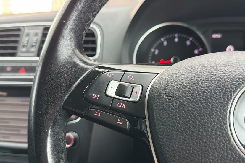 Volkswagen Polo 1.2 Tsi Bluemotion Tech Match Edition Hatchback Black #18