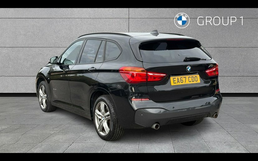 BMW X1 X1 Xdrive20i M Sport Black #2