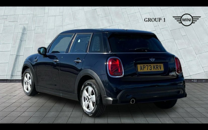 Mini Hatch 5-Door Hatch Cooper Classic Black #2