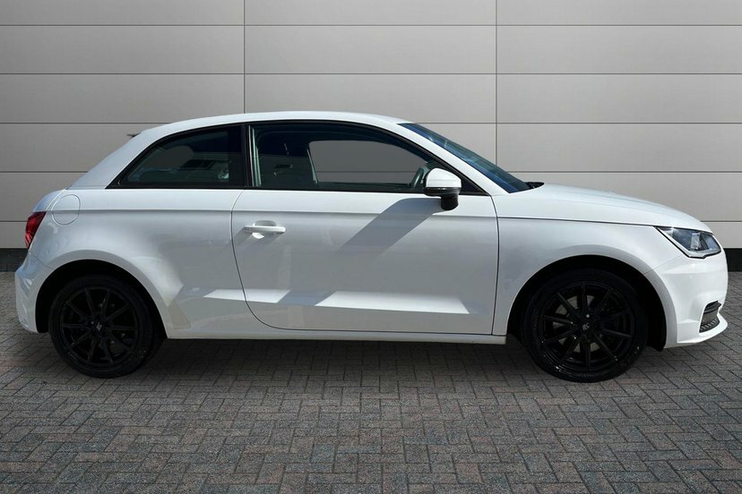 Audi A1 Audi A1 Sport 1.4 Tfsi 125 Ps Hatchback White #4
