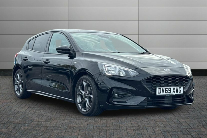 Ford Focus 1.0T Ecoboost St-line Hatchback 1 Black