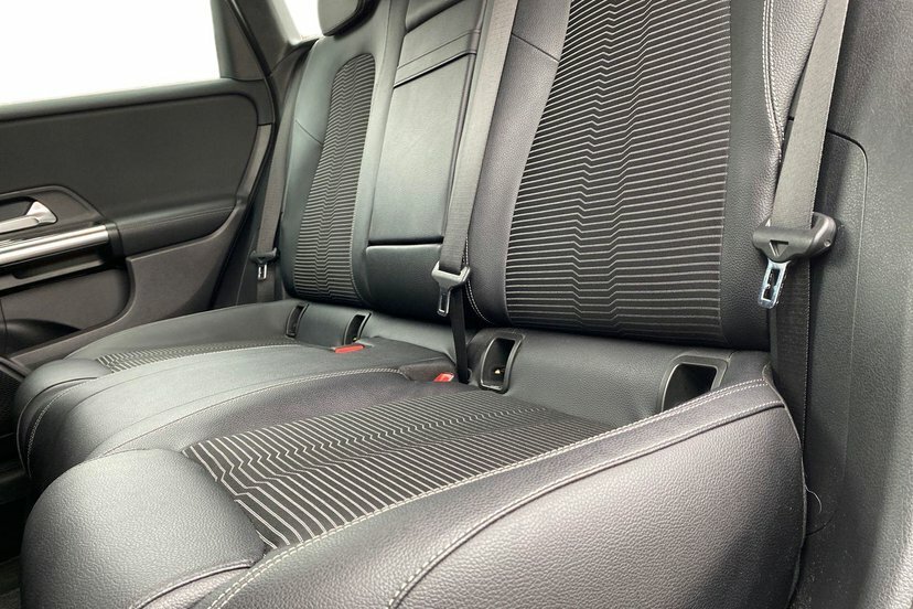 Mercedes-Benz B Class B200d Sport Premium Blue #10