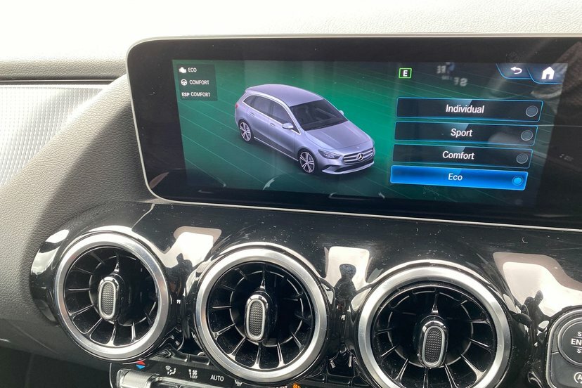 Mercedes-Benz B Class B200d Sport Premium Blue #58