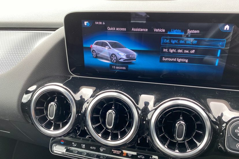 Mercedes-Benz B Class B200d Sport Premium Blue #56