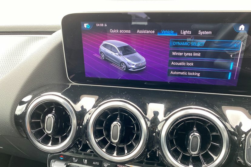 Mercedes-Benz B Class B200d Sport Premium Blue #55