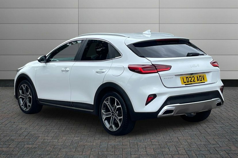 Kia Xceed 1.5 T-gdi 3 Suv 158 Bhp White #3
