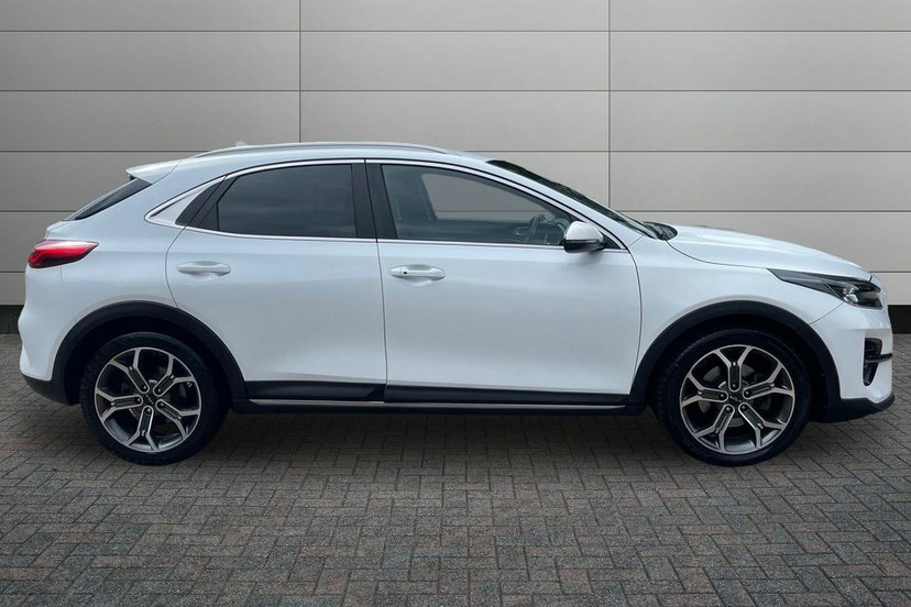 Kia Xceed 1.5 T-gdi 3 Suv 158 Bhp White #4