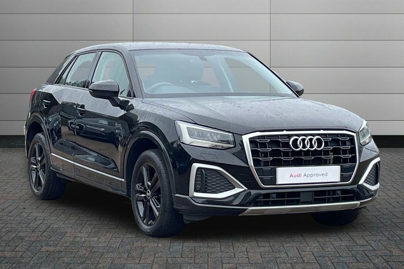 Audi Q2 1.5 Tfsi Cod 35 Sport Suv 150 P Black