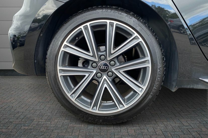 Audi A1 1.0 Tfsi 30 S Line Sportback 11 Black #5