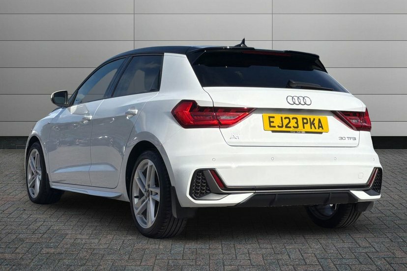 Audi A1 1.0 Tfsi 30 S Line Sportback S Tronic White #3