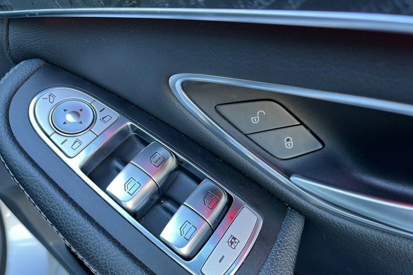 Mercedes-Benz C Class 1.3 Gla250e 15.6Kwh Exclusive Grey #29