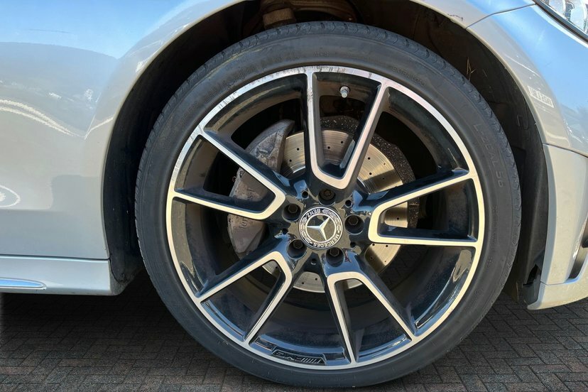 Mercedes-Benz C Class 2.0 C220d Amg Line Premium Saloon G-t Silver #3