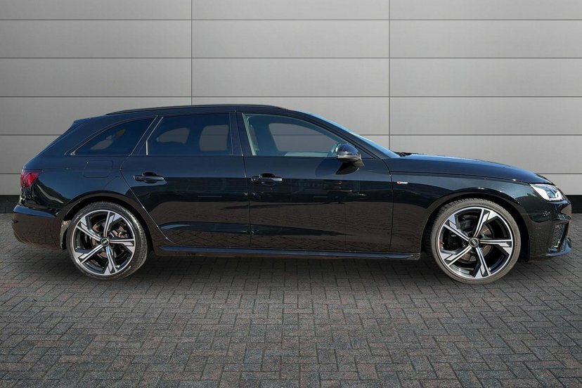 Audi A4 Avant 2.0 Tfsi 35 Black Edition Estate S Tron Black #4