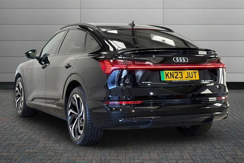 Audi E-tron 55 Black Edition Sportback Quatt Black #3