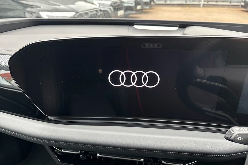 Audi A6 E-tron Sportback Audi A6 E-tron Sportback 270Kw Performance 100Kwh Black #16