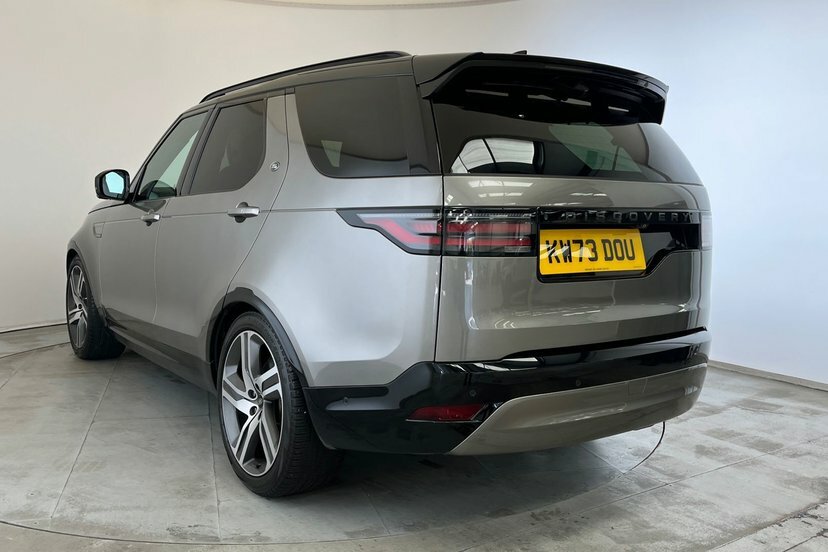 Land Rover Discovery R-dynamic Se Commercial Grey #30