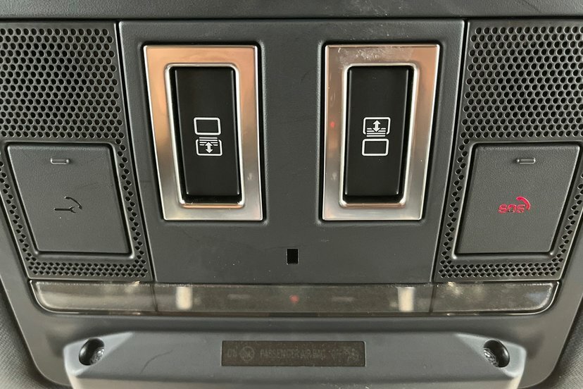 Land Rover Discovery R-dynamic Se Commercial Grey #23