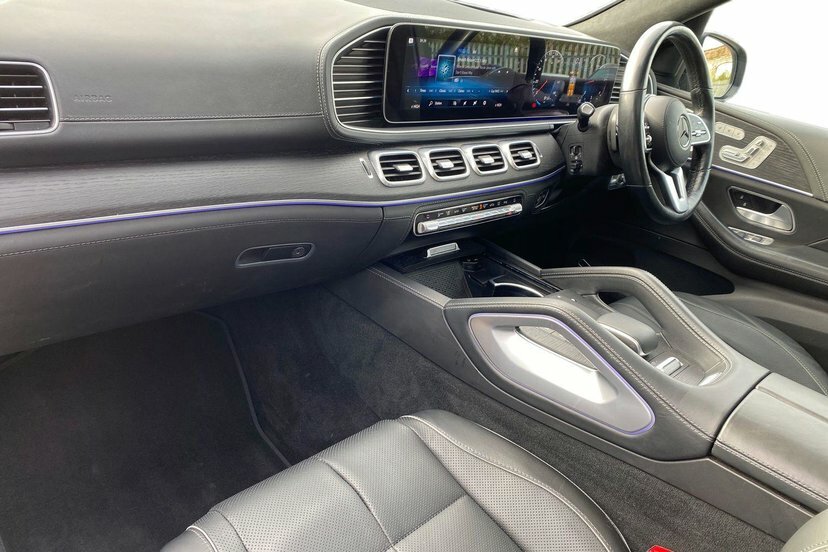 Mercedes-Benz GLS Class 63 4Matic Night Edition Executive Tct Black #9