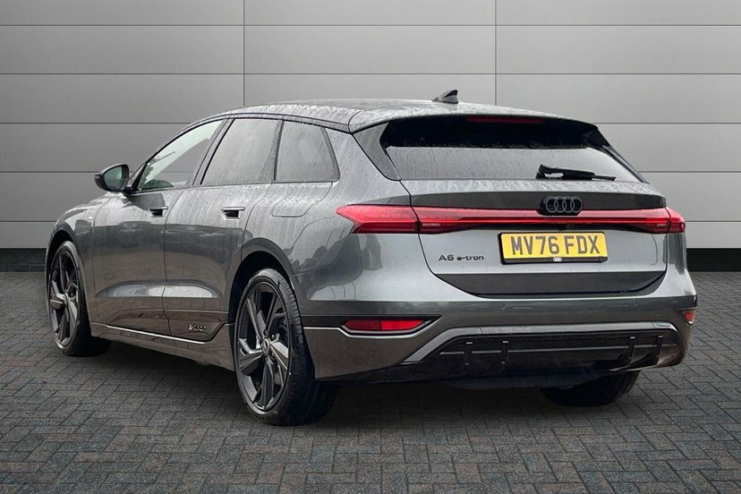 Audi A6 E-tron Avant 100Kwh Performance Black Edition Estate Electr Grey #3
