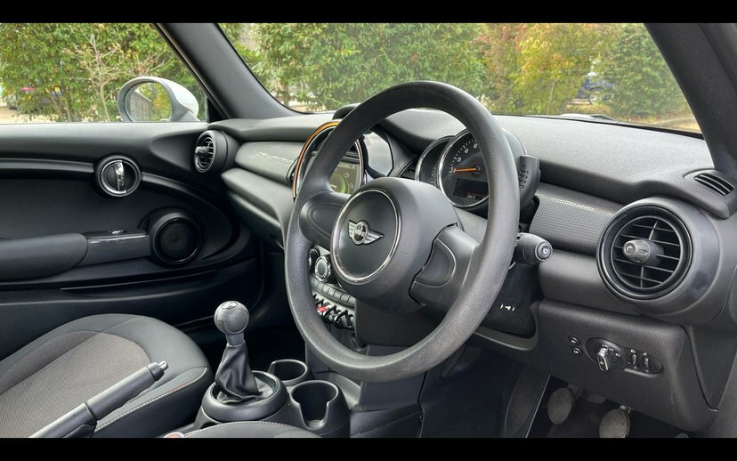 Mini Convertible Cooper Convertible White #6