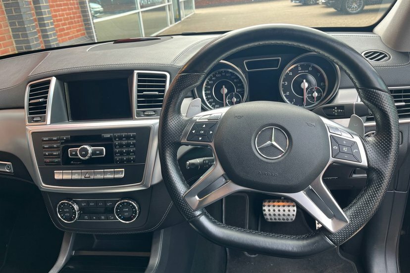 Mercedes-Benz M Class 2.1 Ml250 Bluetec Sport White #21