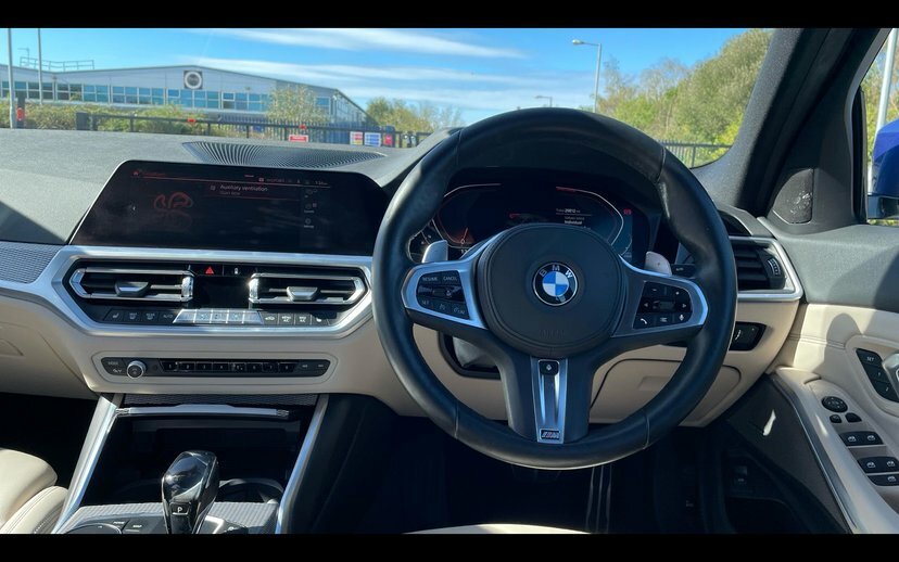 BMW 3 Series 330I M Sport Saloon Blue #5