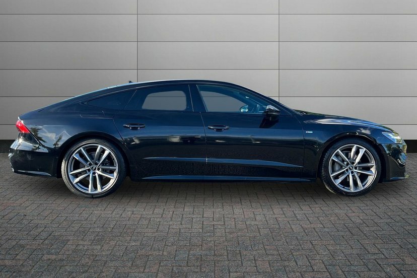 Audi A7 2.0 Tfsi 45 Black Edition Sportback S T Black #4