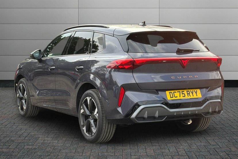 Cupra Terramar 1.5 Etsi V2 Suv Hybrid Dsg 150 Ps  #3