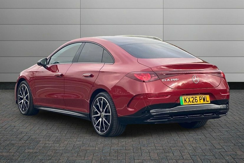 Mercedes-Benz CLA Class Cla250 Amg Line Premium Edition Red #2